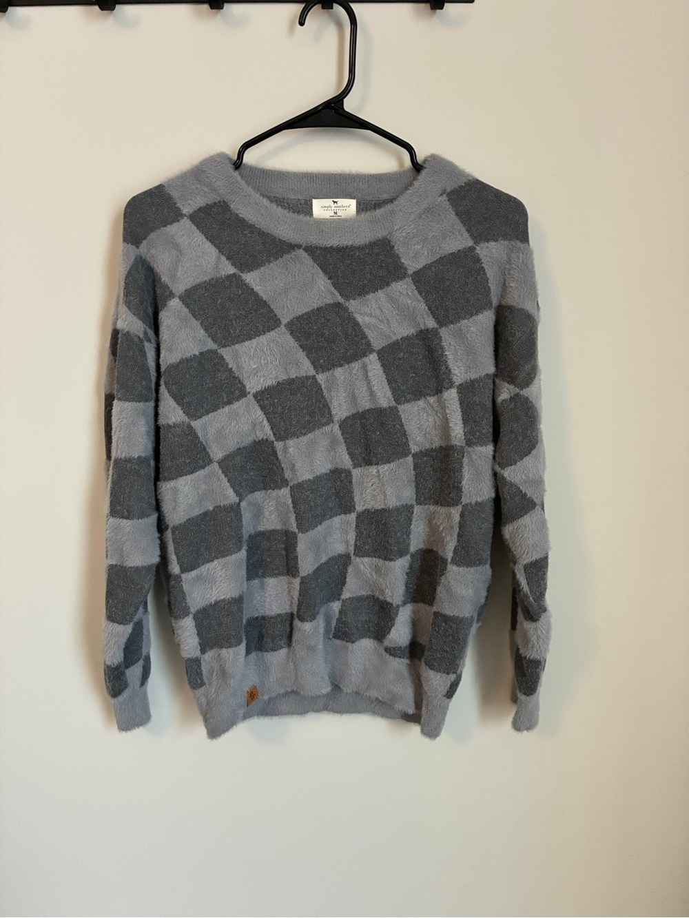 Simply Southern Gray Checkered Fuzzy Sweater Size Medium - Picture 3 of 9